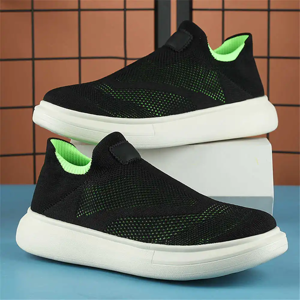 Calze con plateau scarpe marro - Tech Accessories Gift Ideas recensione e prezzo